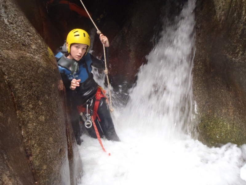 Village Camps International Summer Camp Ard&egrave;che, France 2019-07-26 https://www.villagecamps.com/journals_admin/images/78-34-Frederick survives the waterfall.jpg
